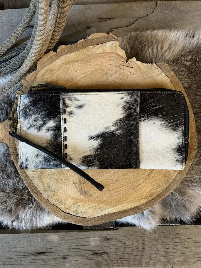 Achromatic Wallet