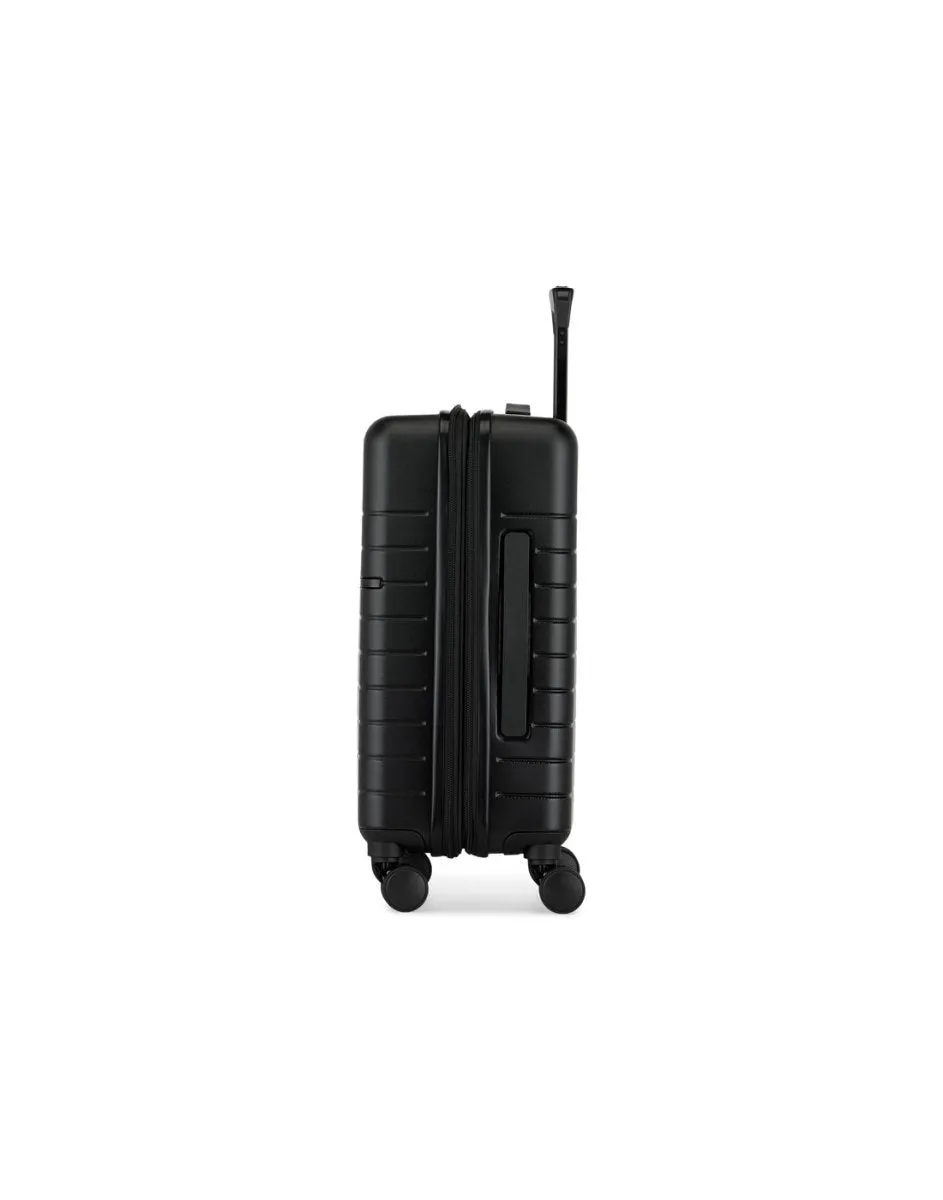 Bugatti Munich Hardside Carry-on Spinner