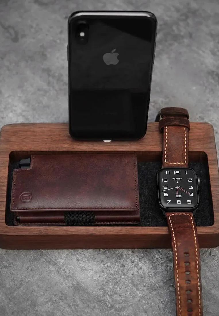 Ekster Parliament AirTag Wallet