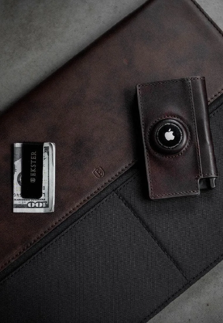 Ekster Parliament AirTag Wallet