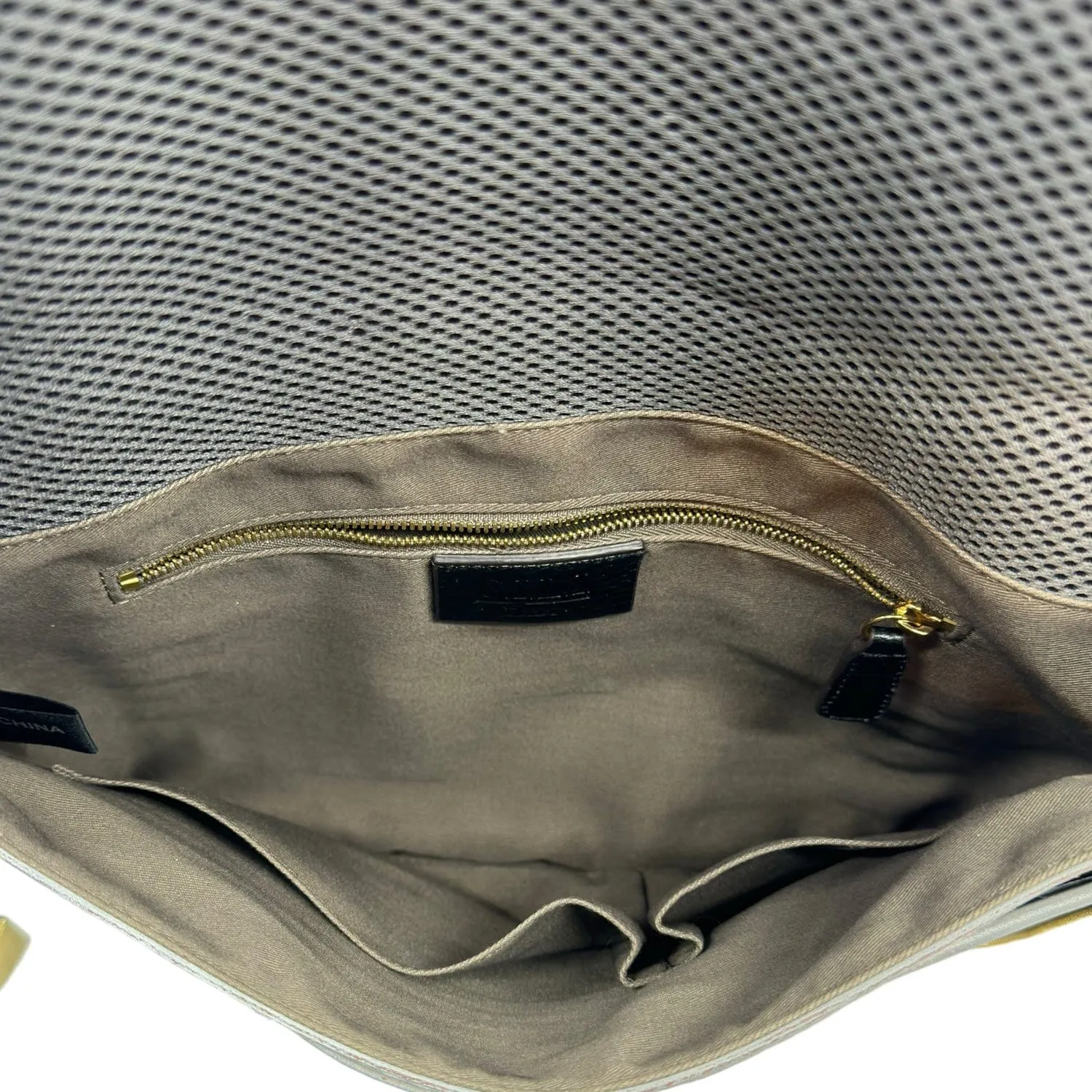 G.I.L.I. Halo Multi-functional Metallic Shoulder Bag - Black & Silver