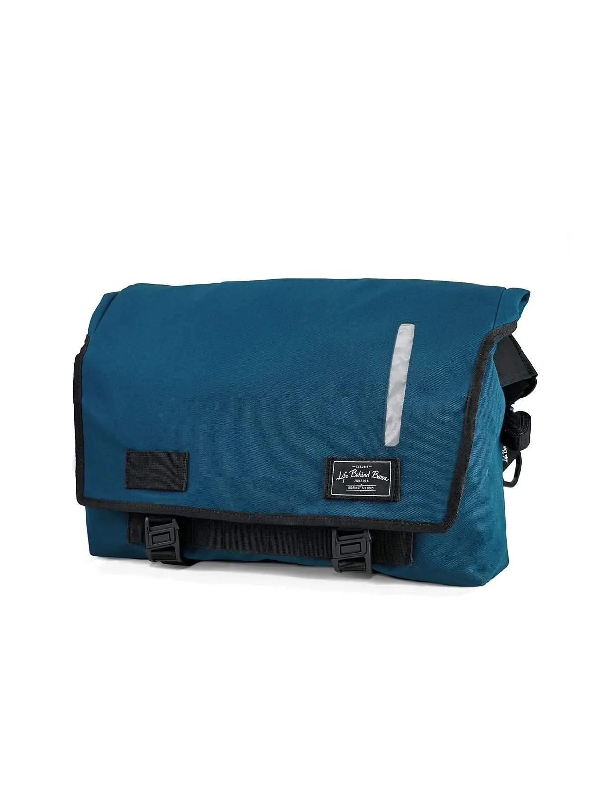 Life Behind Bars The Echelon S 22L Messenger Legion Blue