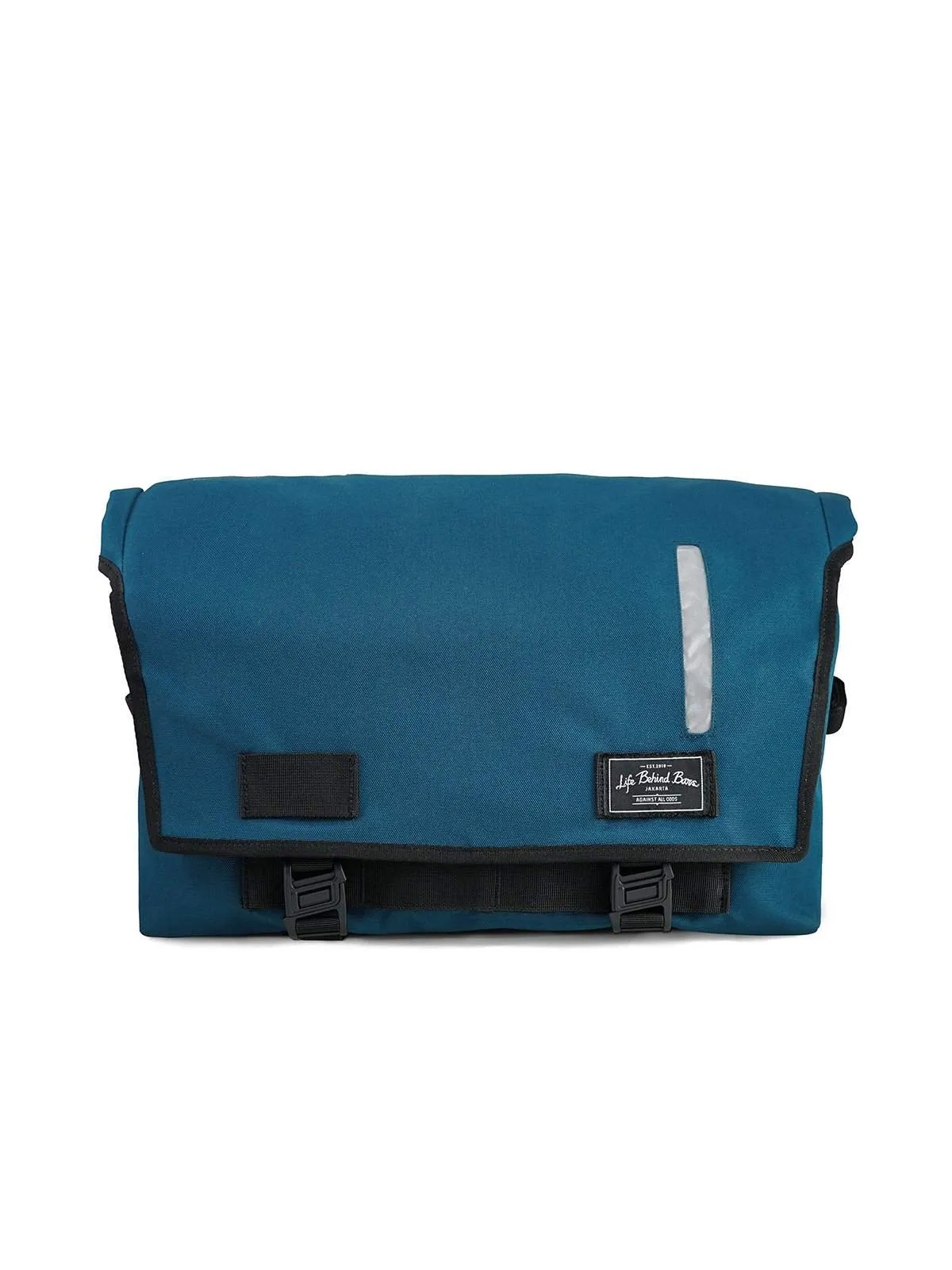 Life Behind Bars The Echelon S 22L Messenger Legion Blue