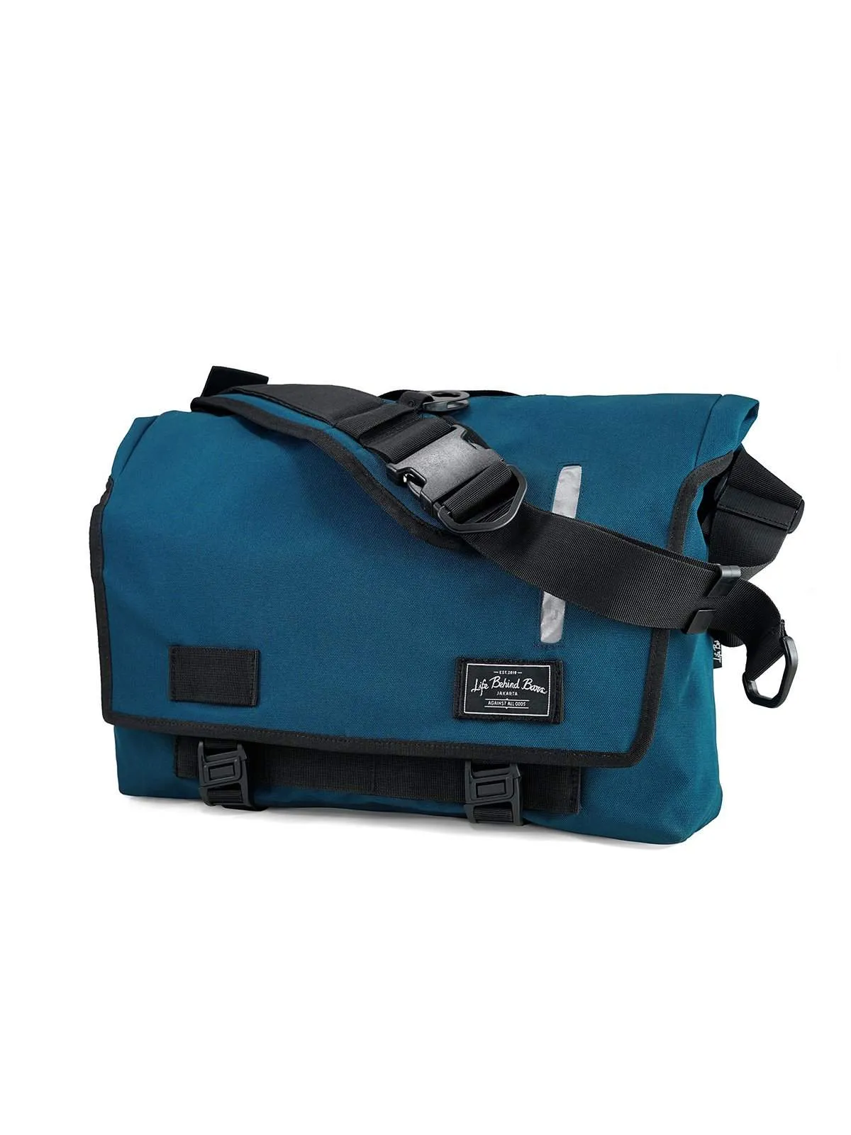 Life Behind Bars The Echelon S 22L Messenger Legion Blue