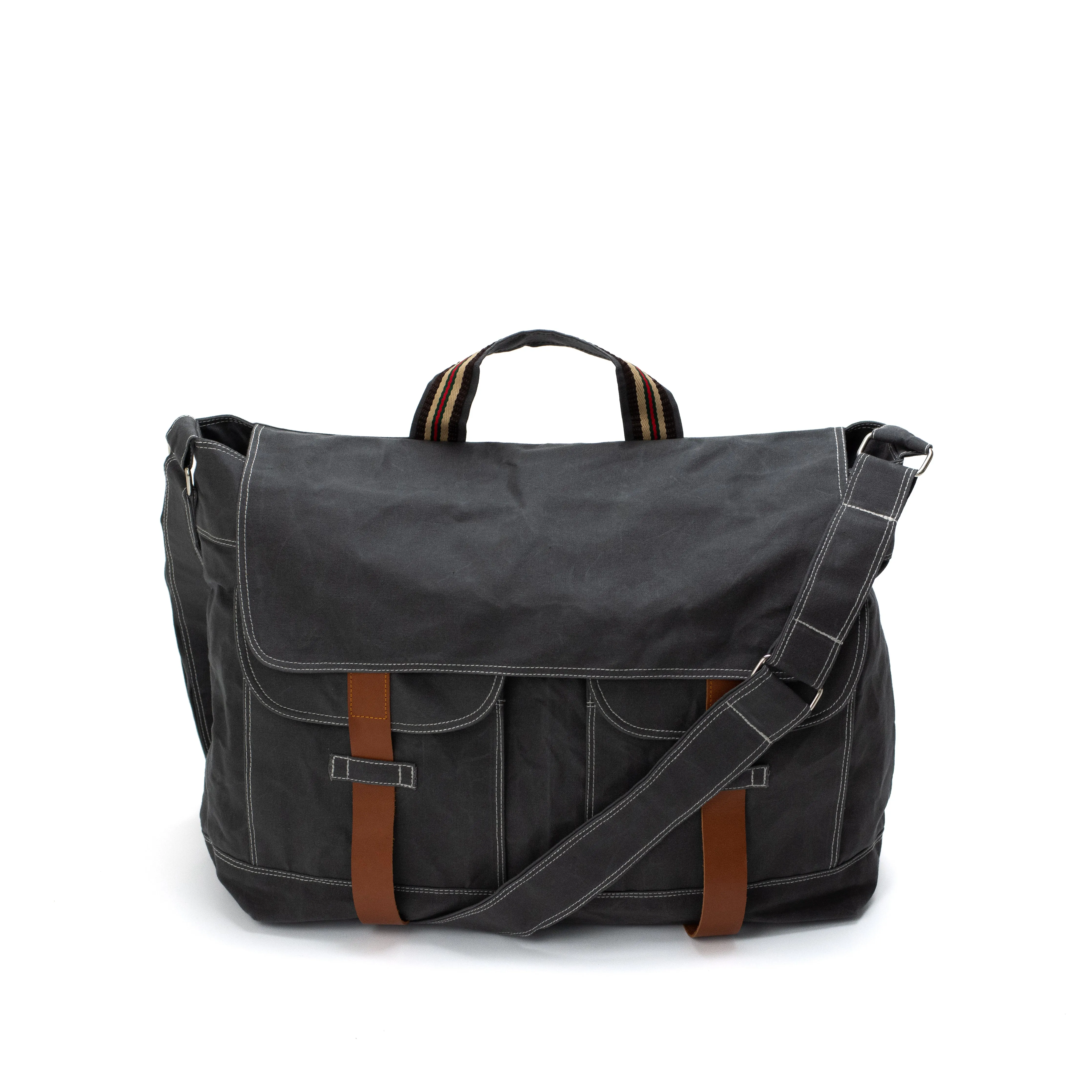Mackenzie 104 Charcoal | Messenger Bag