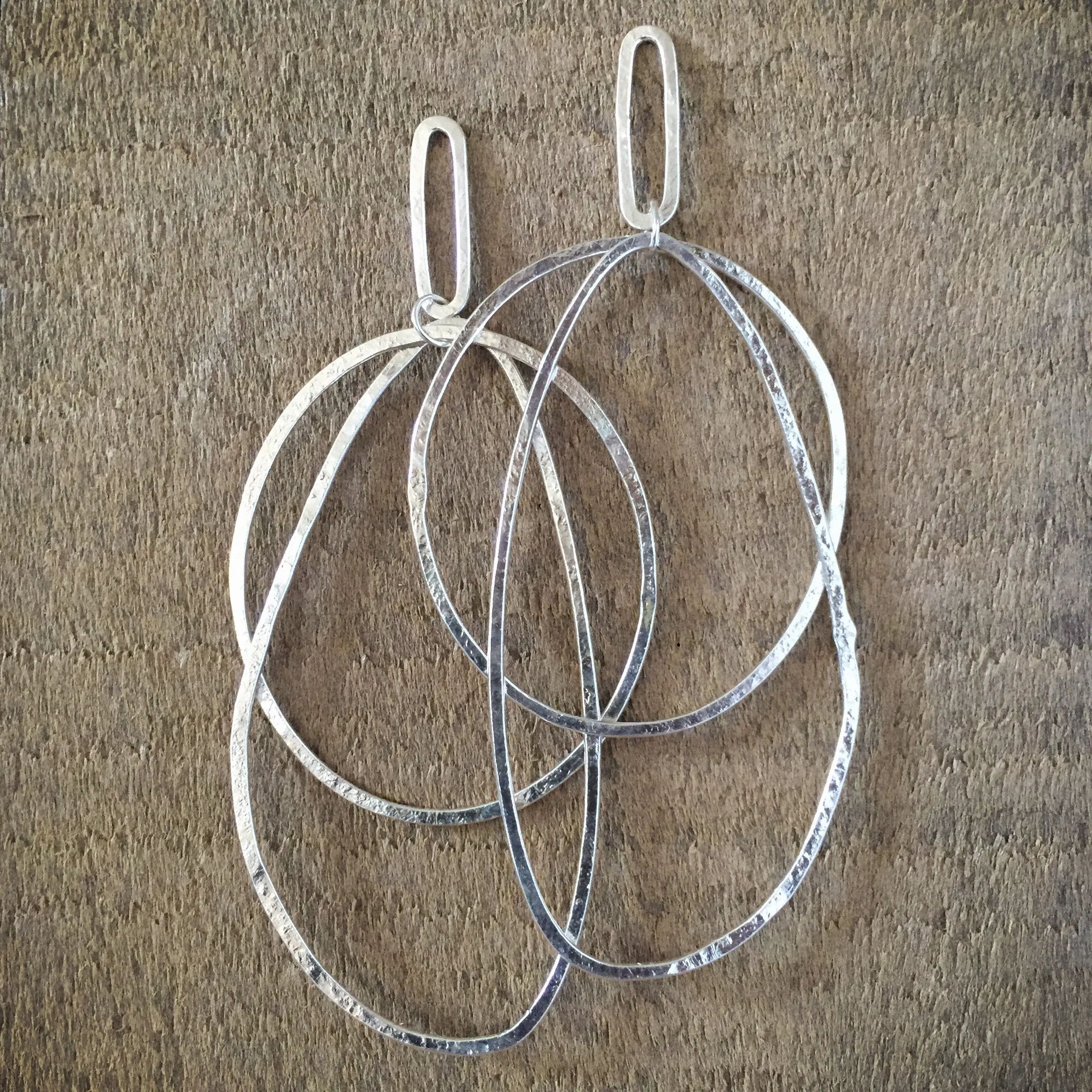 Movement dangle drops