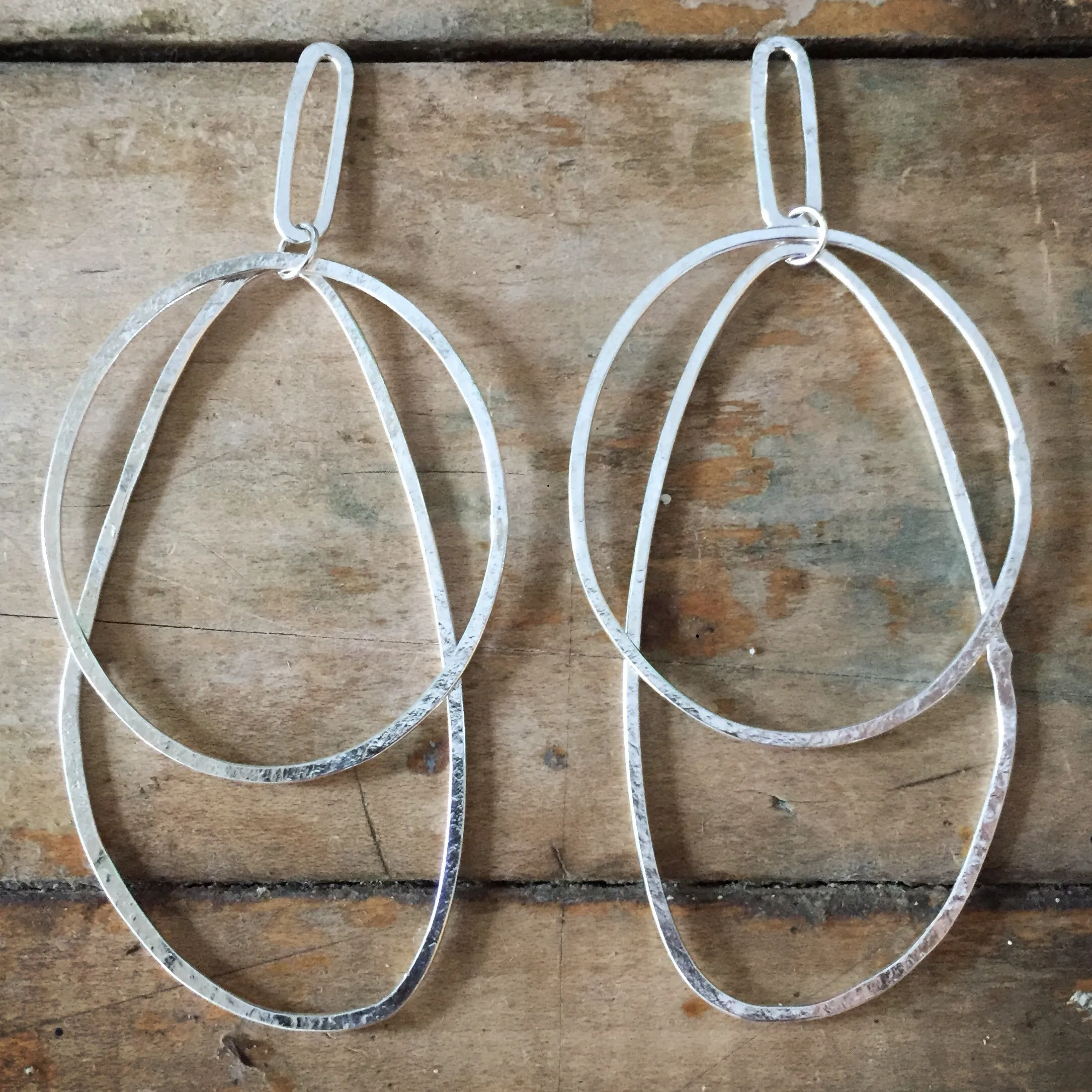 Movement dangle drops