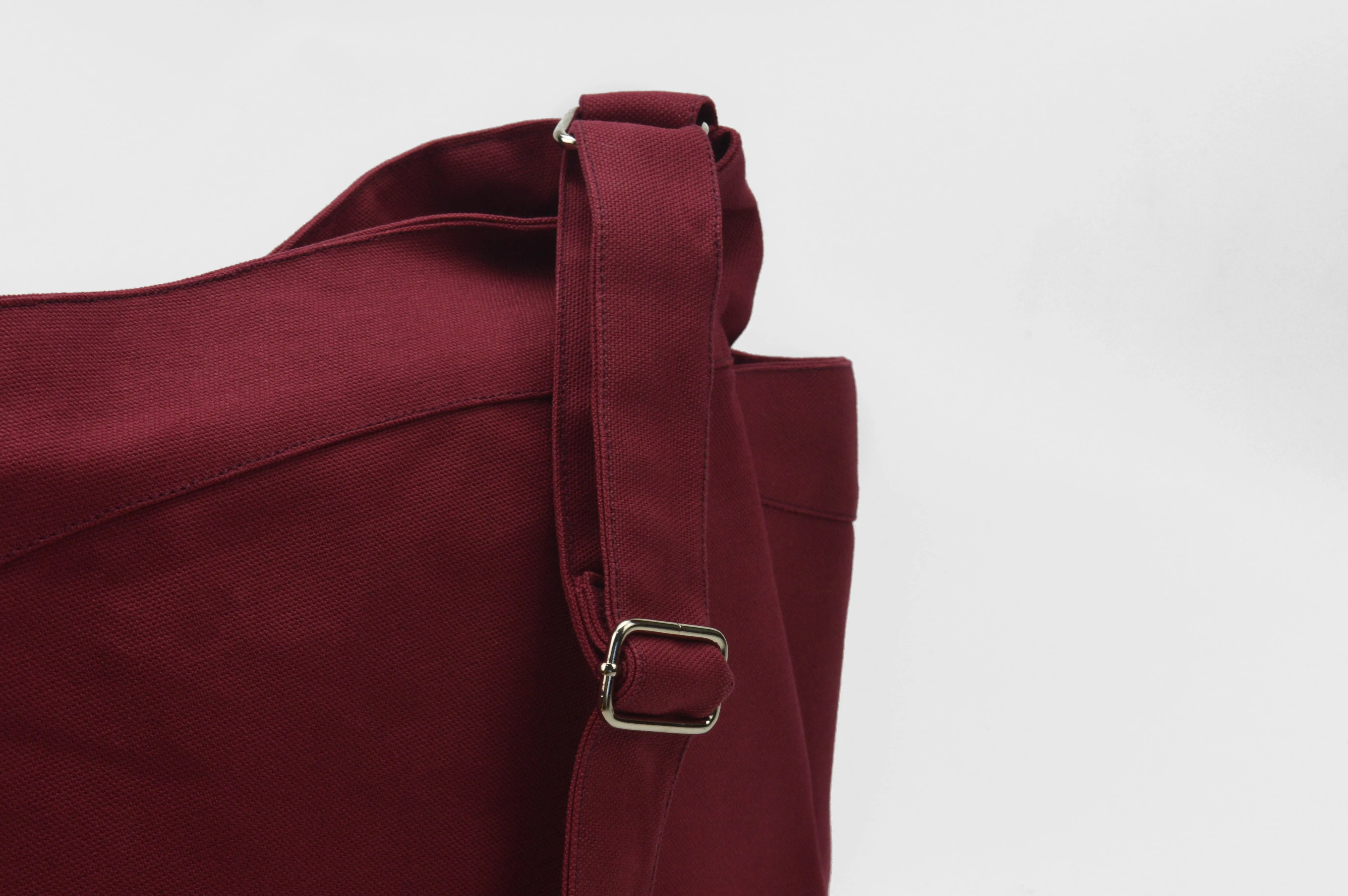 Renee 101 Rose Red | Crossbody Bag