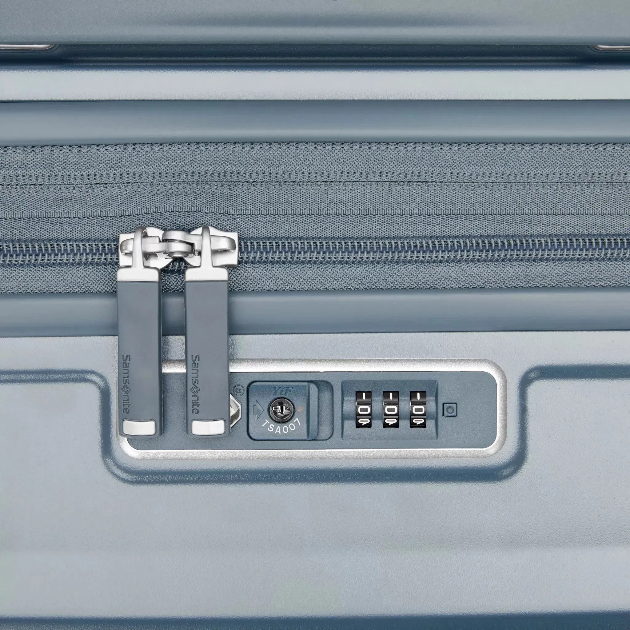 Samsonite Silhouette 18 Hardside Carry-On Expandable Spinner