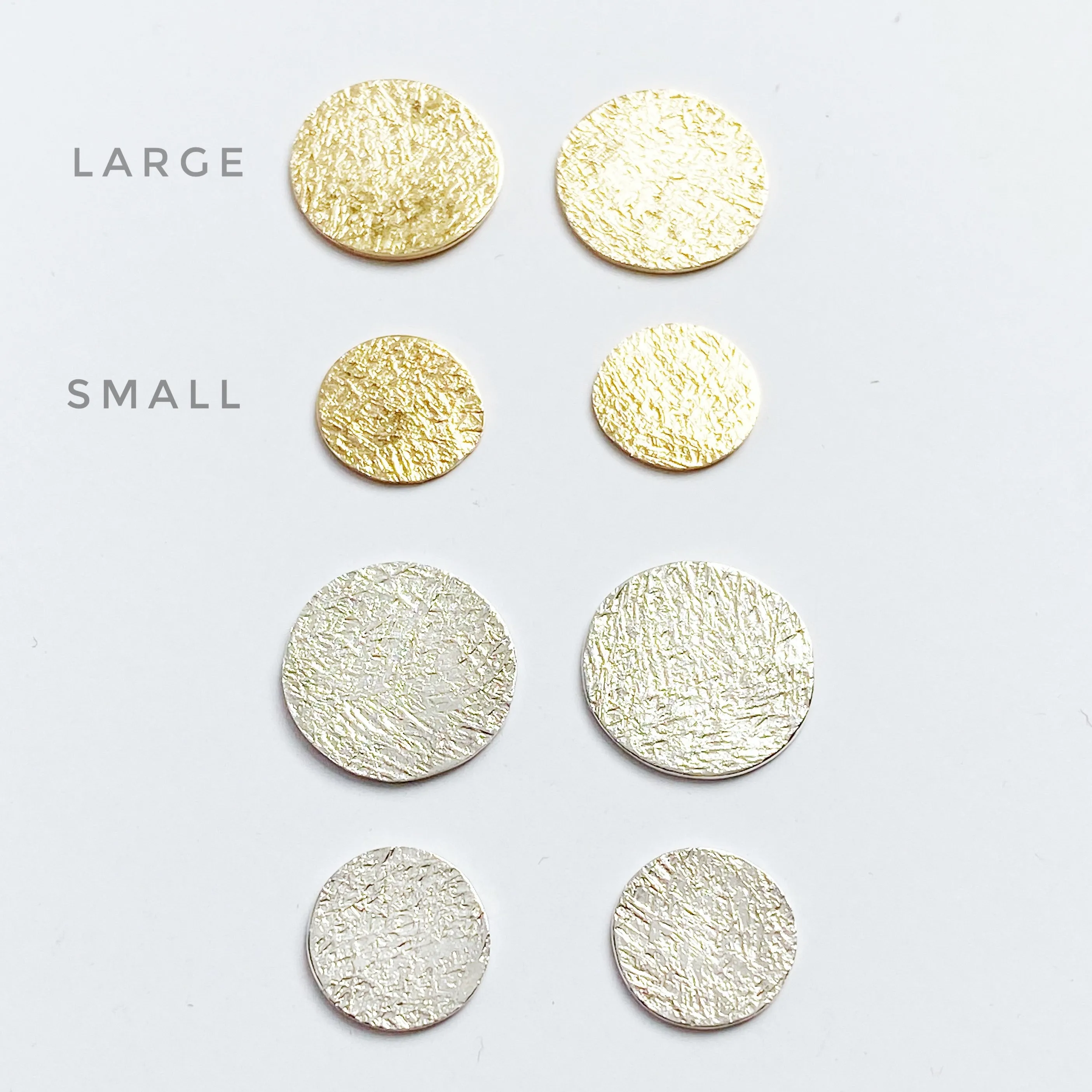 Thumbtack stud earrings
