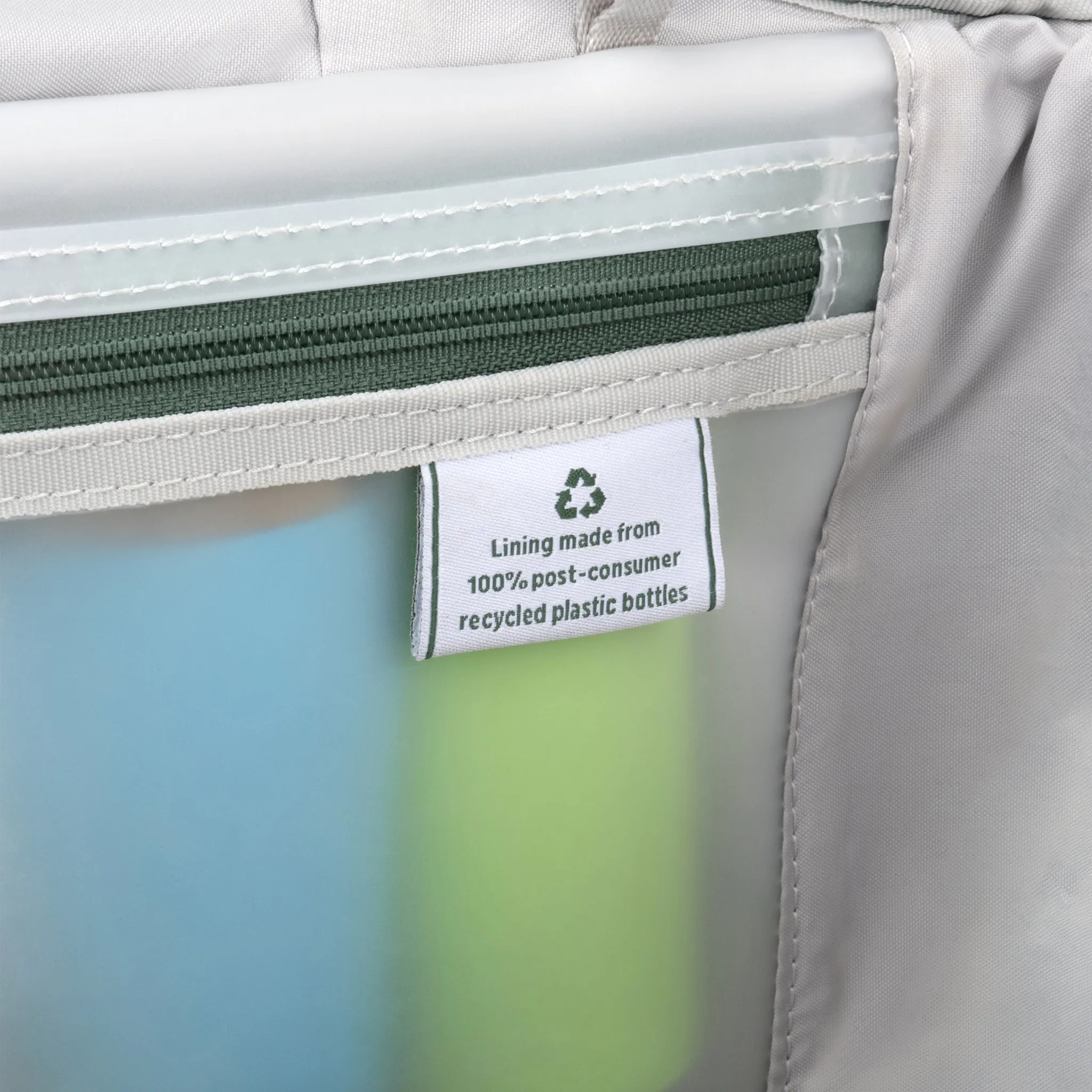 Travelpro VersaPack  Compact Carry-on Expandable Spinner
