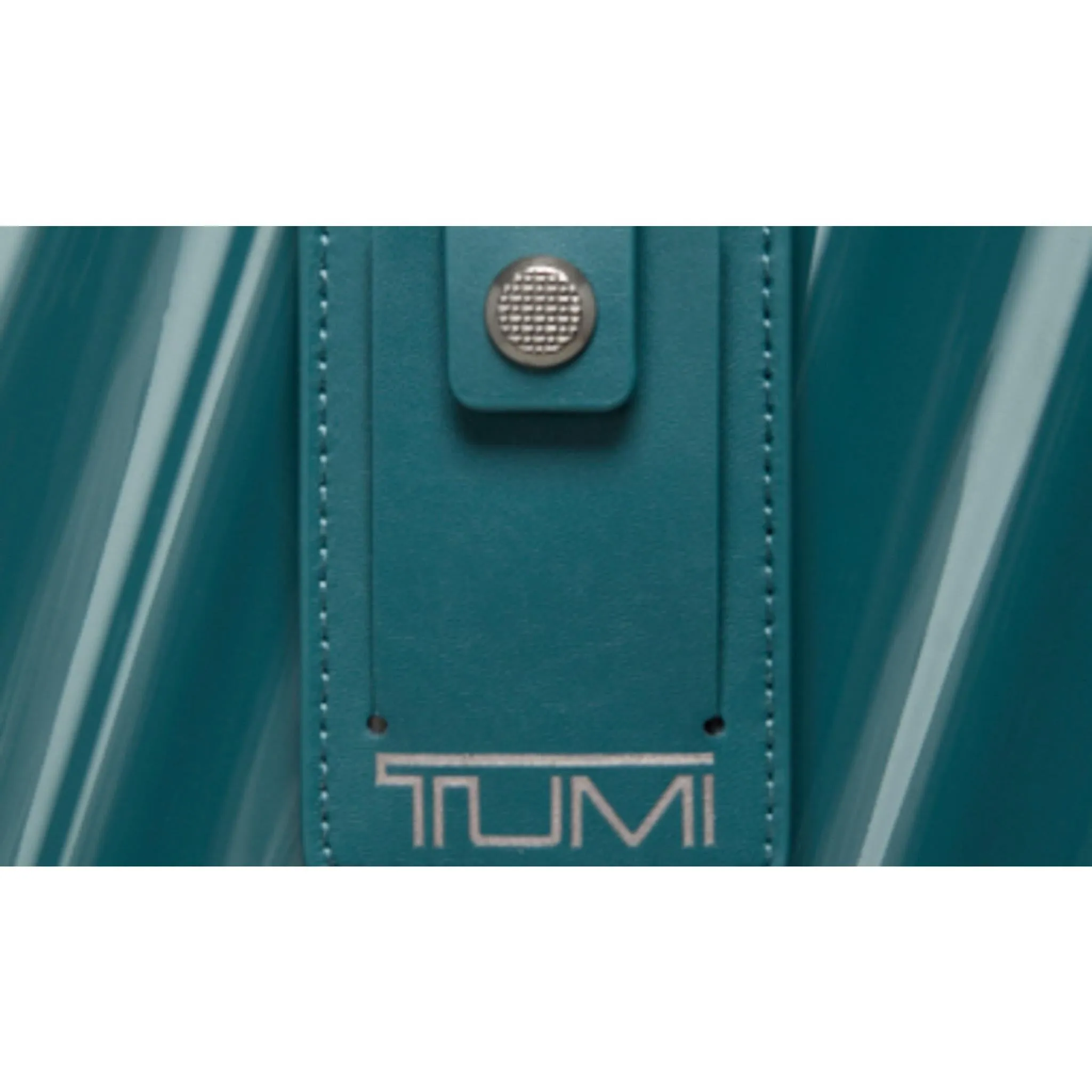 TUMI 19 Degree International Expandable 4 Wheeled Carry-On